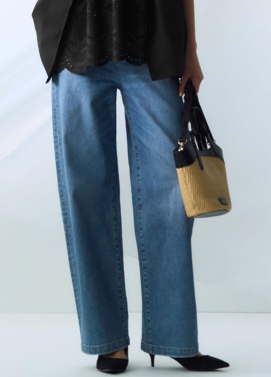 【23區 DENIM】丹寧直筒微擴牛仔褲 