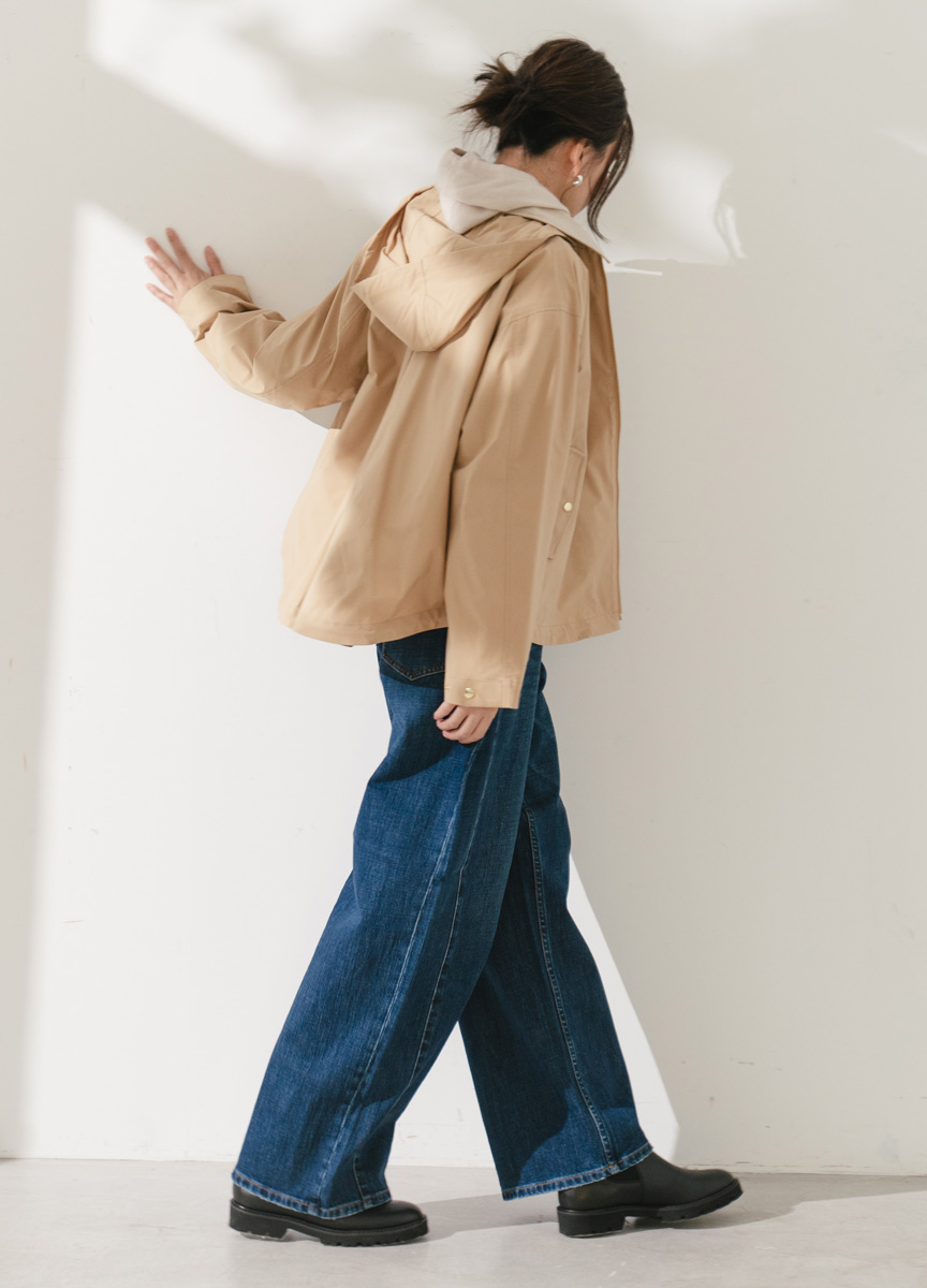 彈性翻領連帽休閒外套