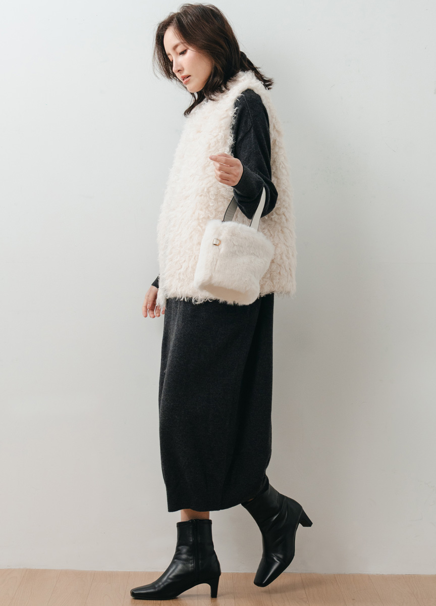 【SLOW系列】毛毛皮草背心       