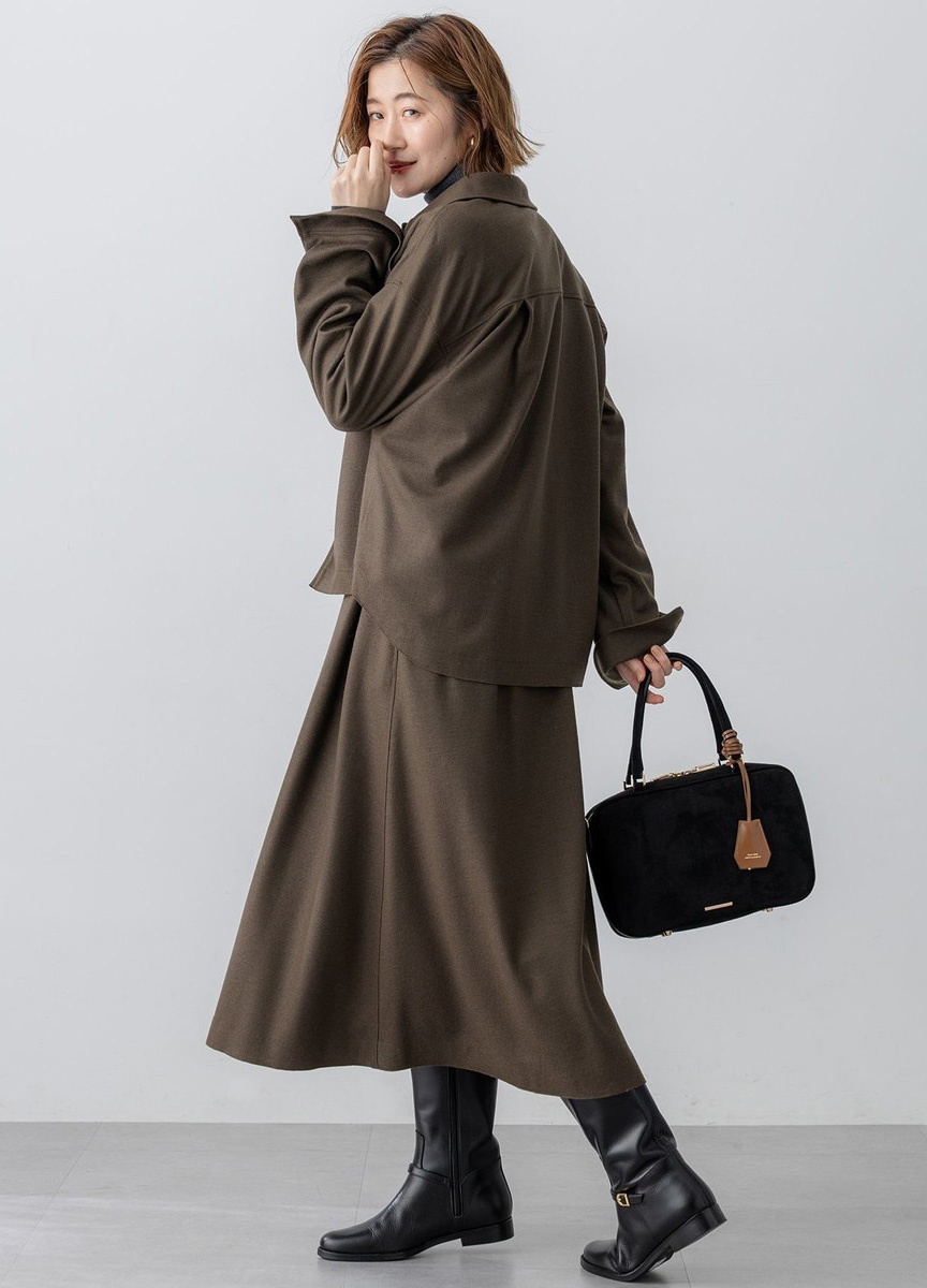 寬鬆基本款羊毛襯衫            