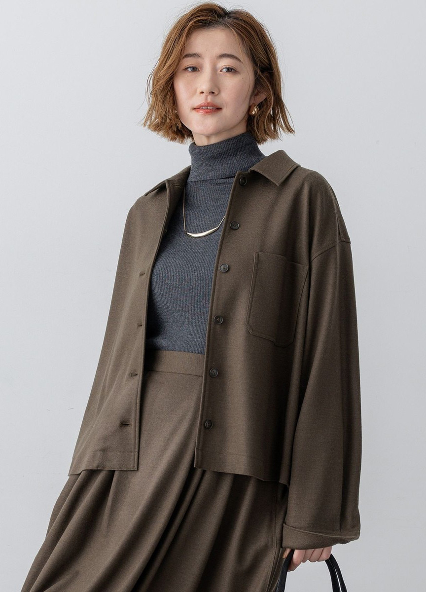 寬鬆基本款羊毛襯衫            