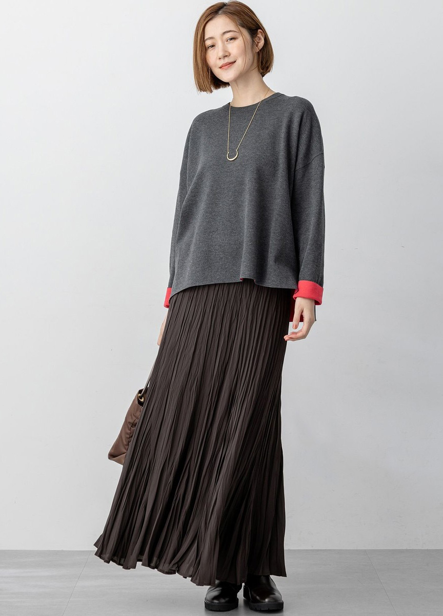 皺褶壓紋彈性長裙              