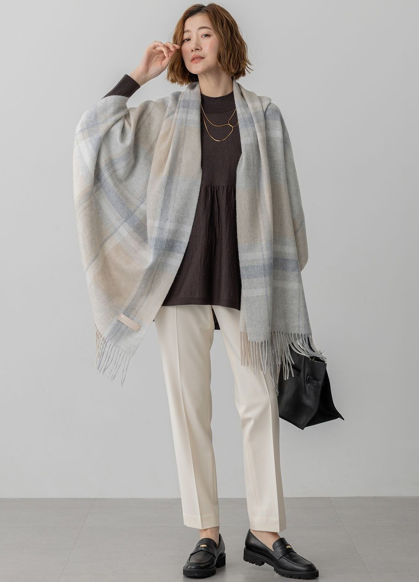 羊毛抓皺拼接上衣              