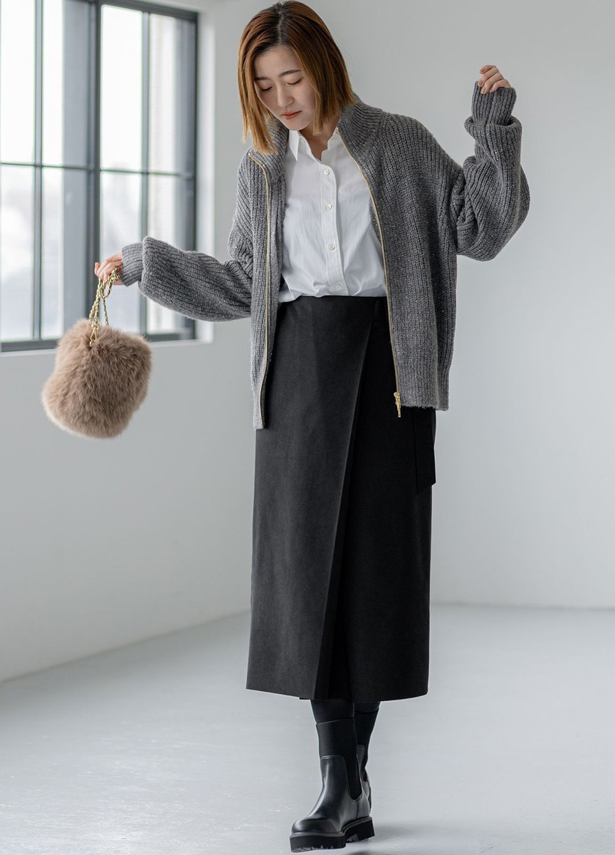 閃耀蓬鬆高領針織上衣          