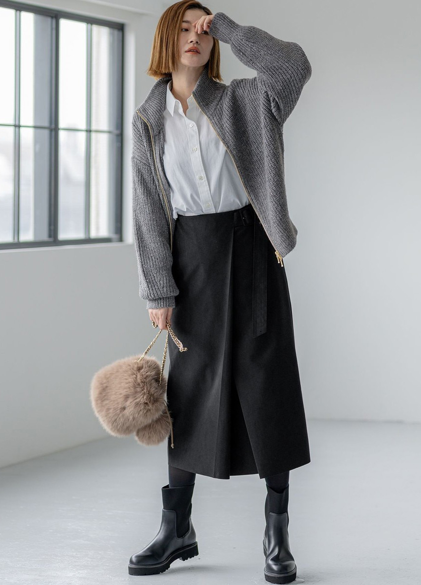 閃耀蓬鬆高領針織上衣          