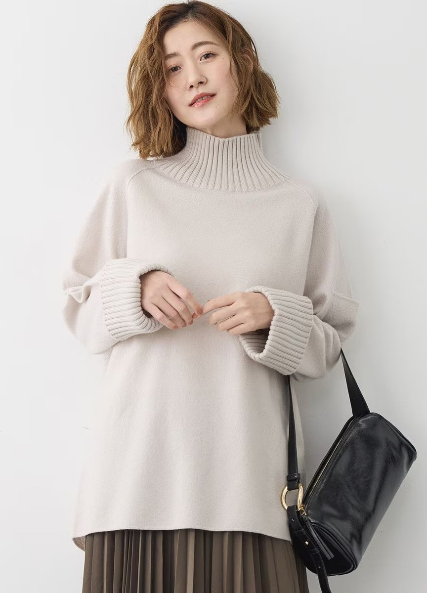 高領長版針織上衣