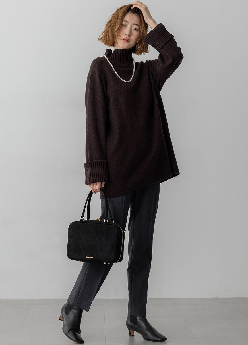 高領長版針織上衣
