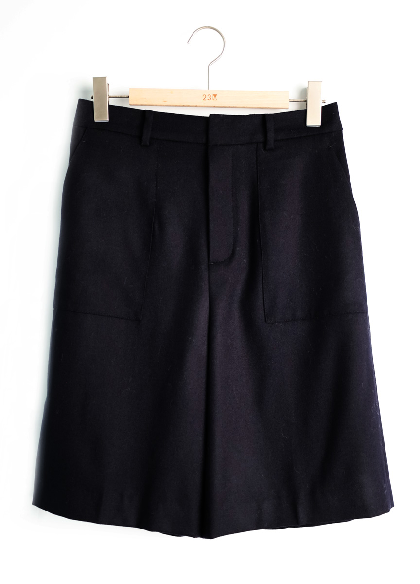 法蘭絨西裝短褲