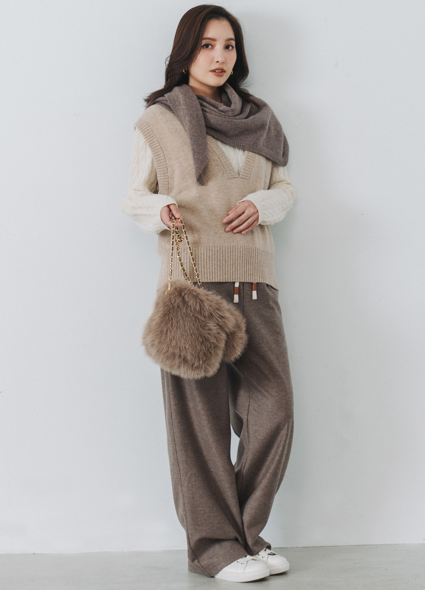 V領粗織針織背心