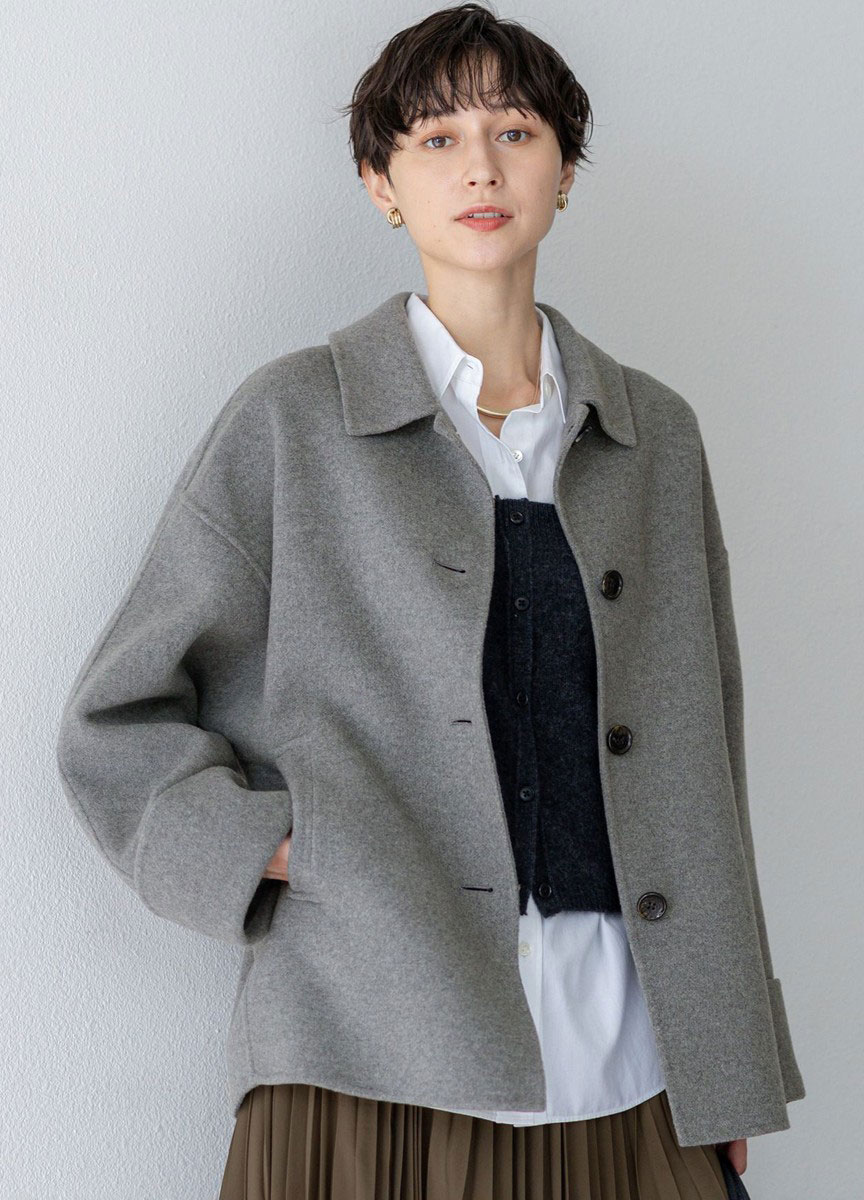 MANTECOPure翻領短大衣   