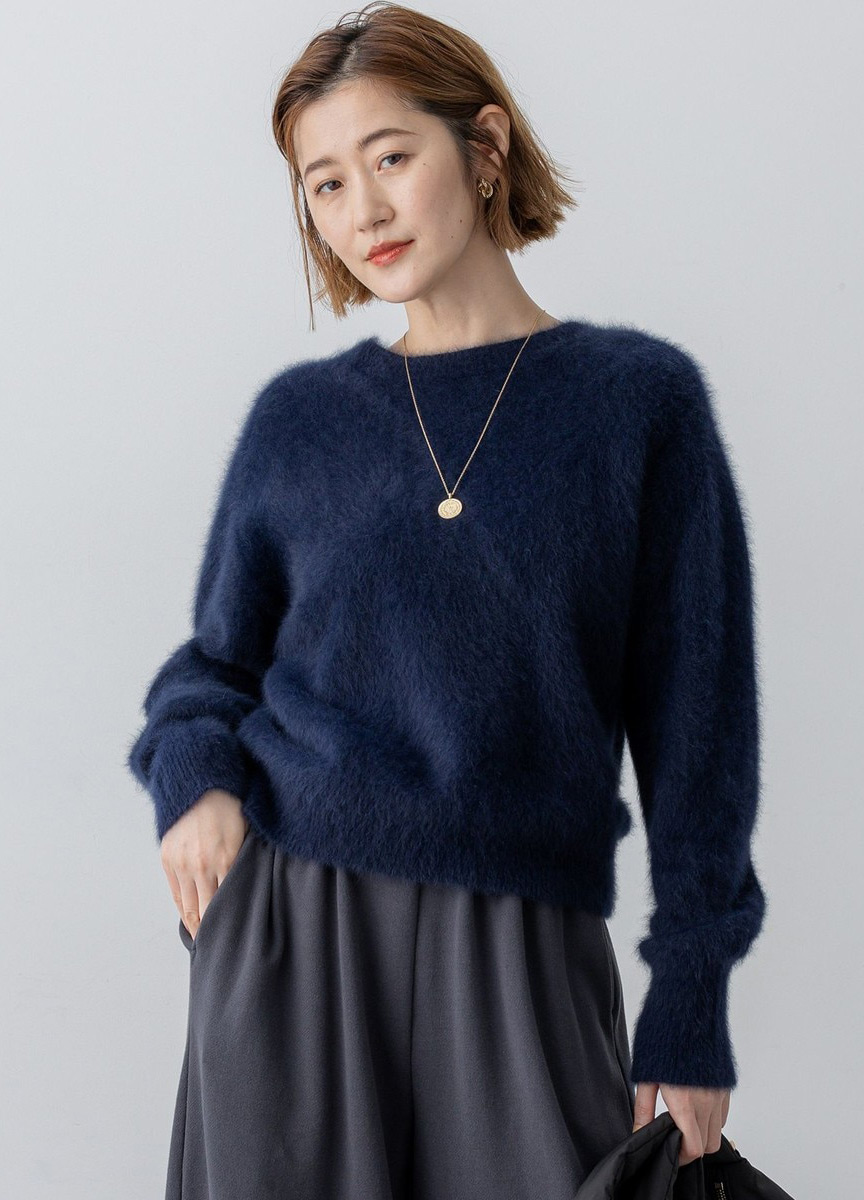 狐狸毛絨針織上衣   