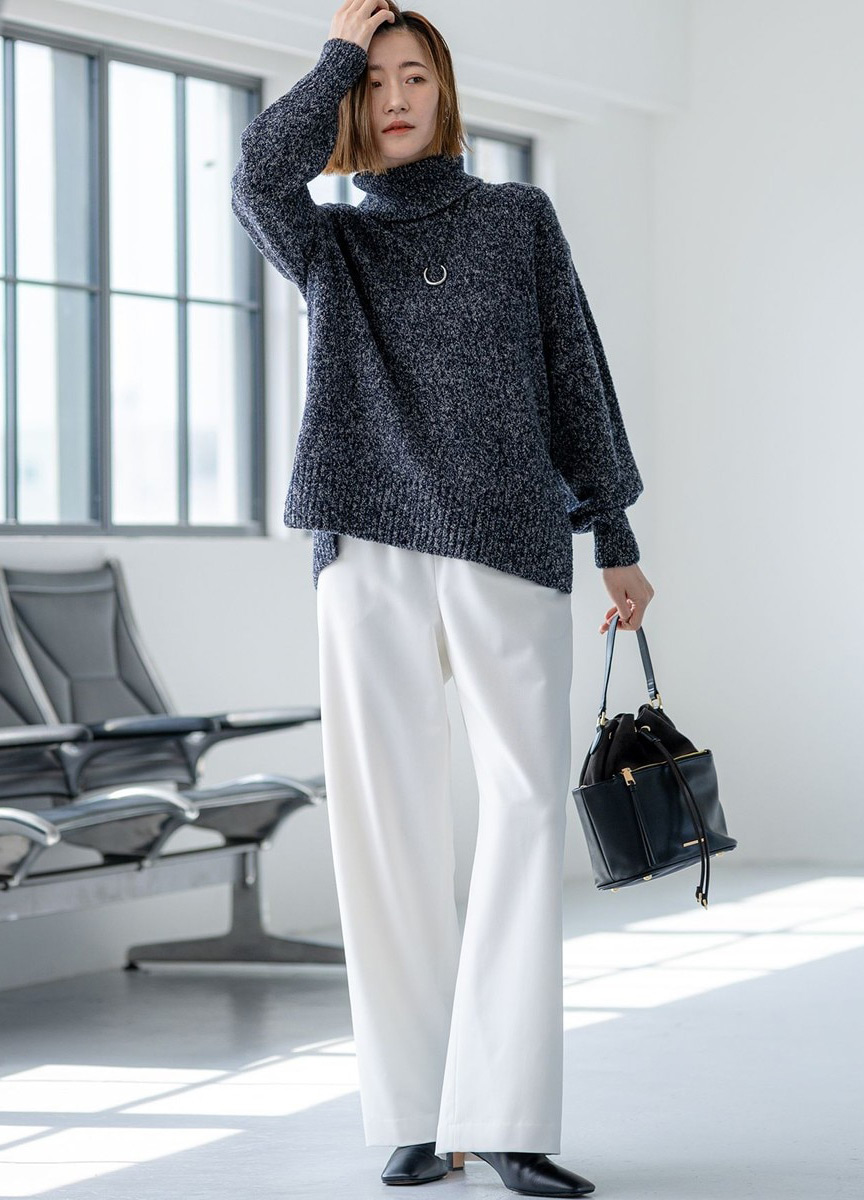 圈圈紗針織高領上衣   