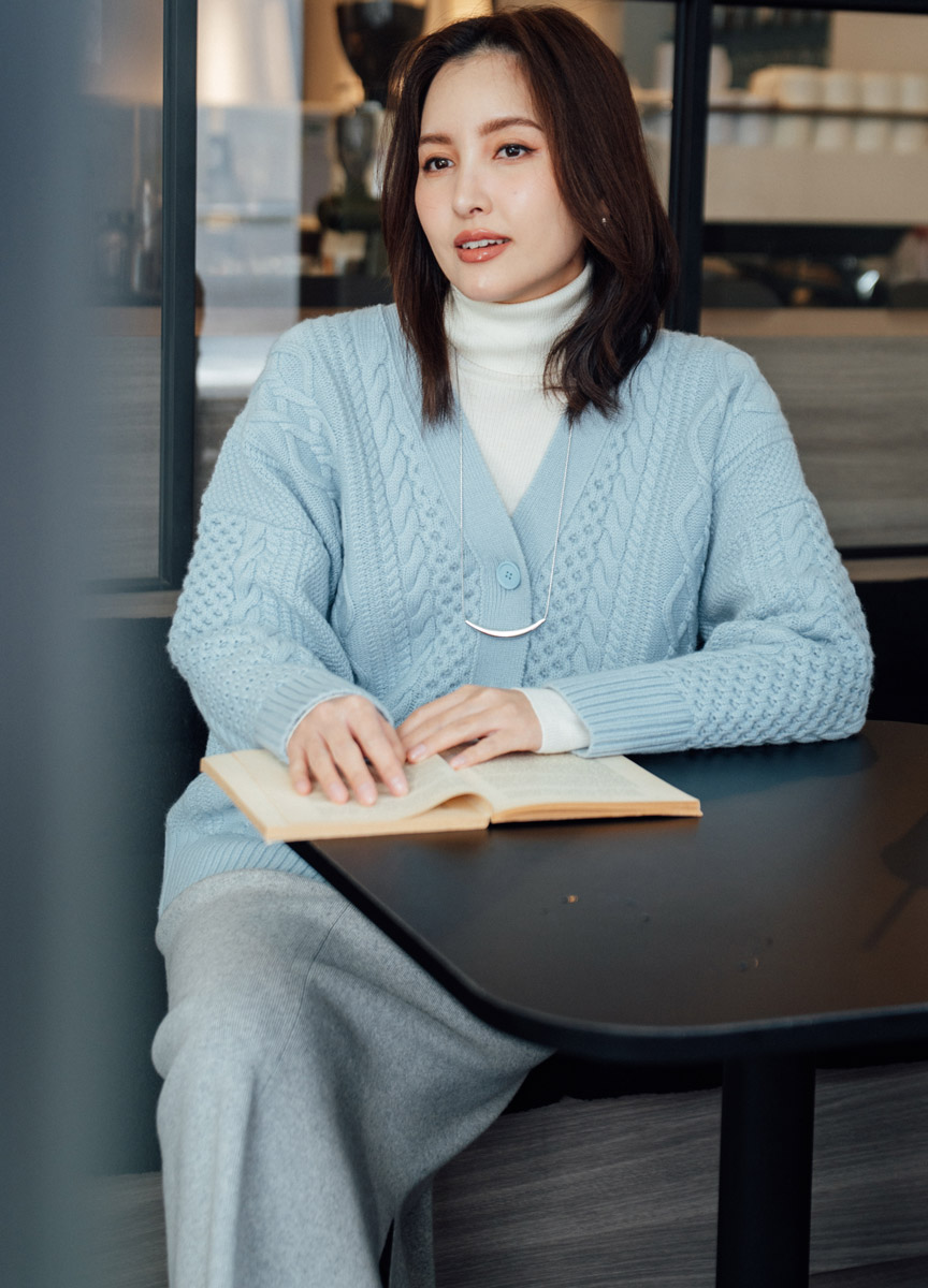 粗織麻花V領外套