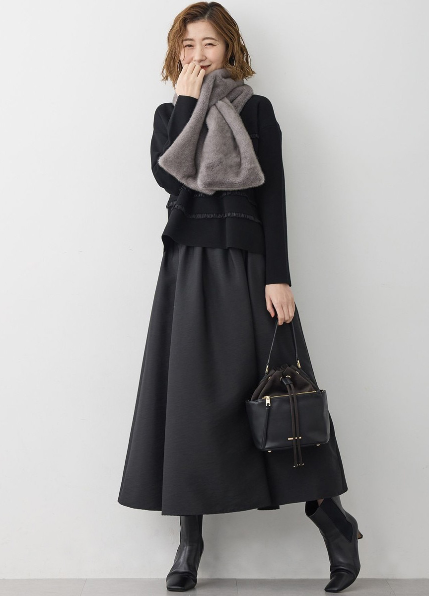 荷葉條紋裝飾上衣(網路限定)