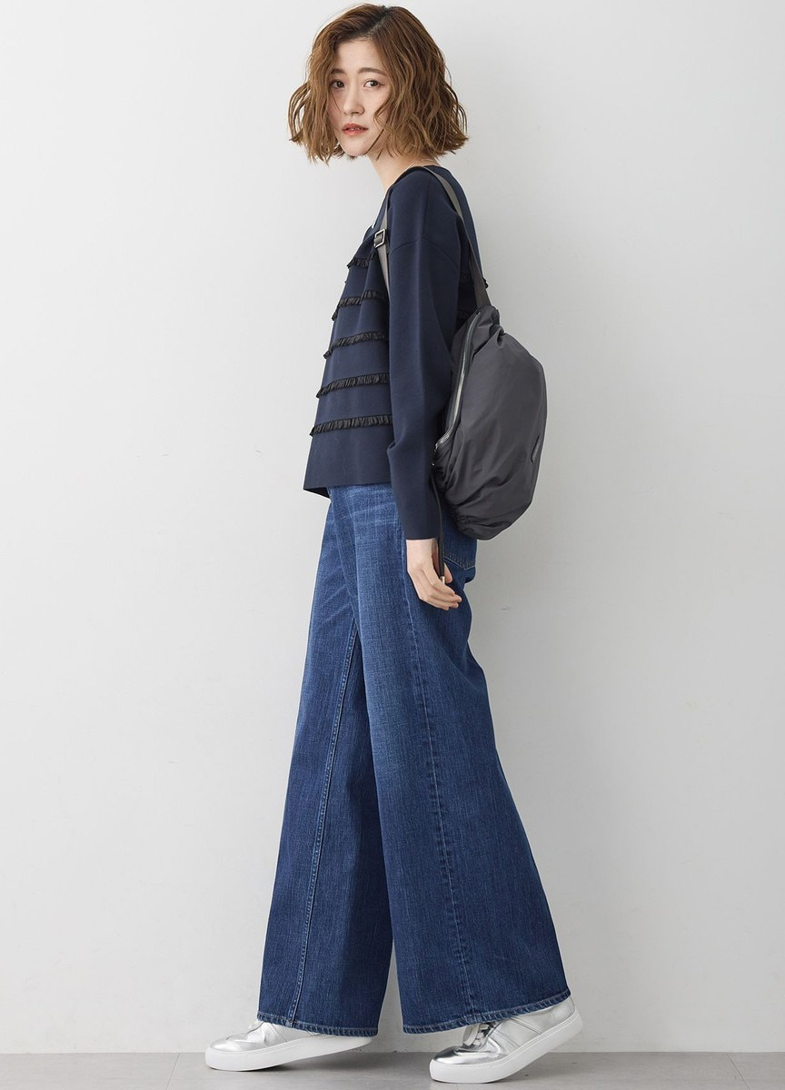 荷葉條紋裝飾上衣(網路限定)