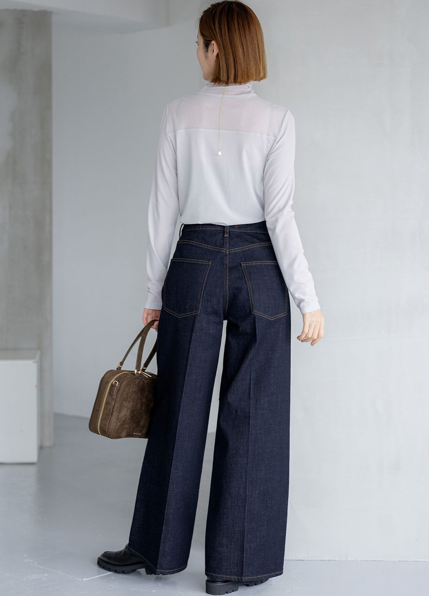 網紗羅紋拼接內搭上衣