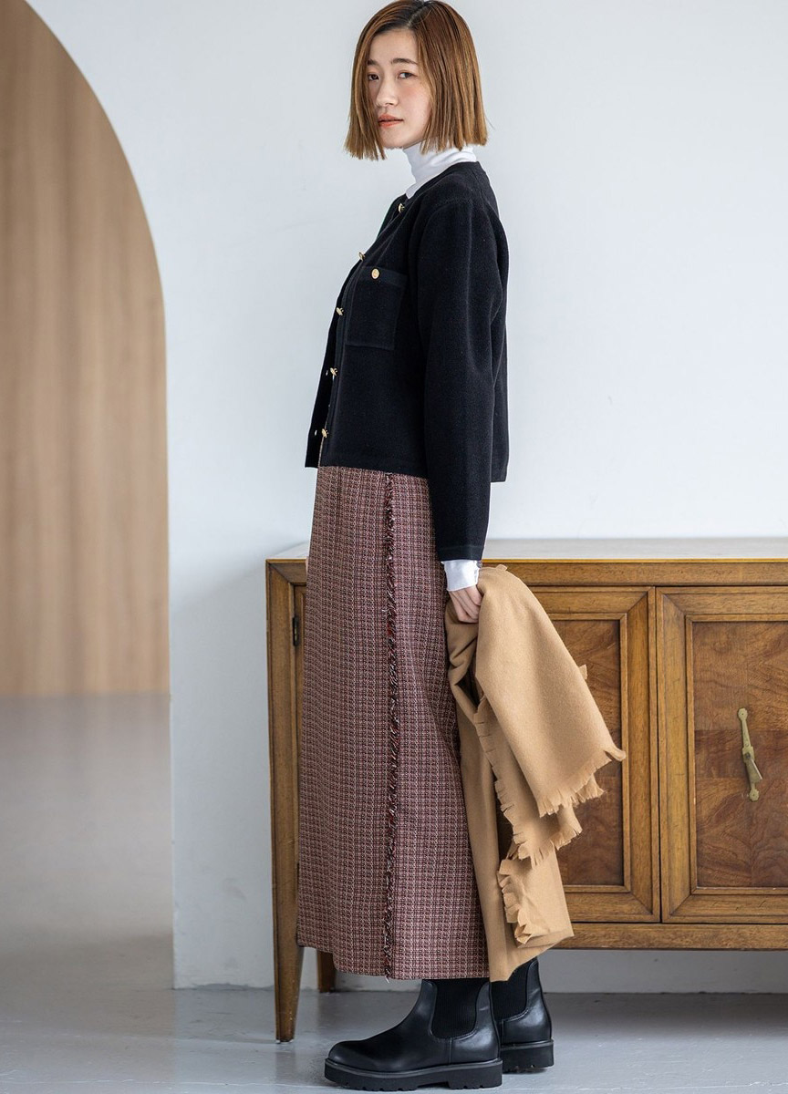 天鵝絨圓領針織衫 