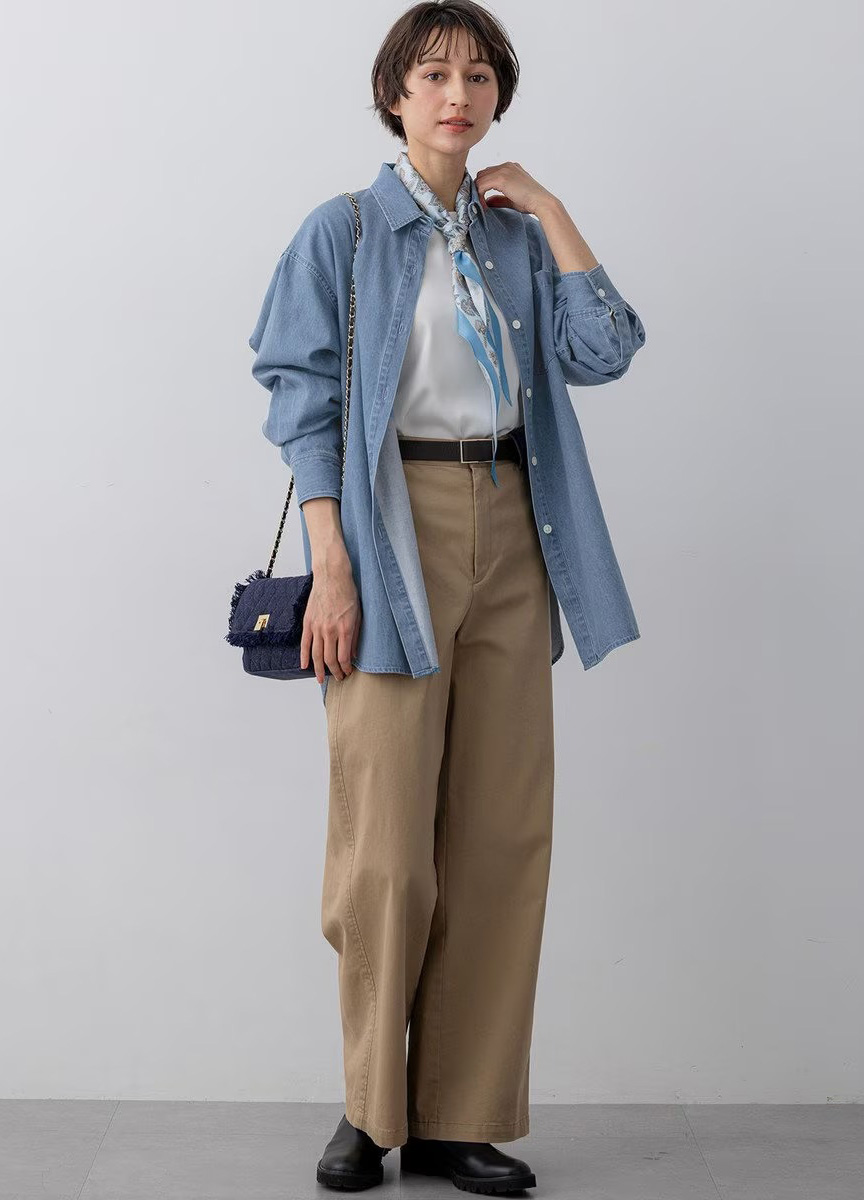 緞面金釦圓領上衣