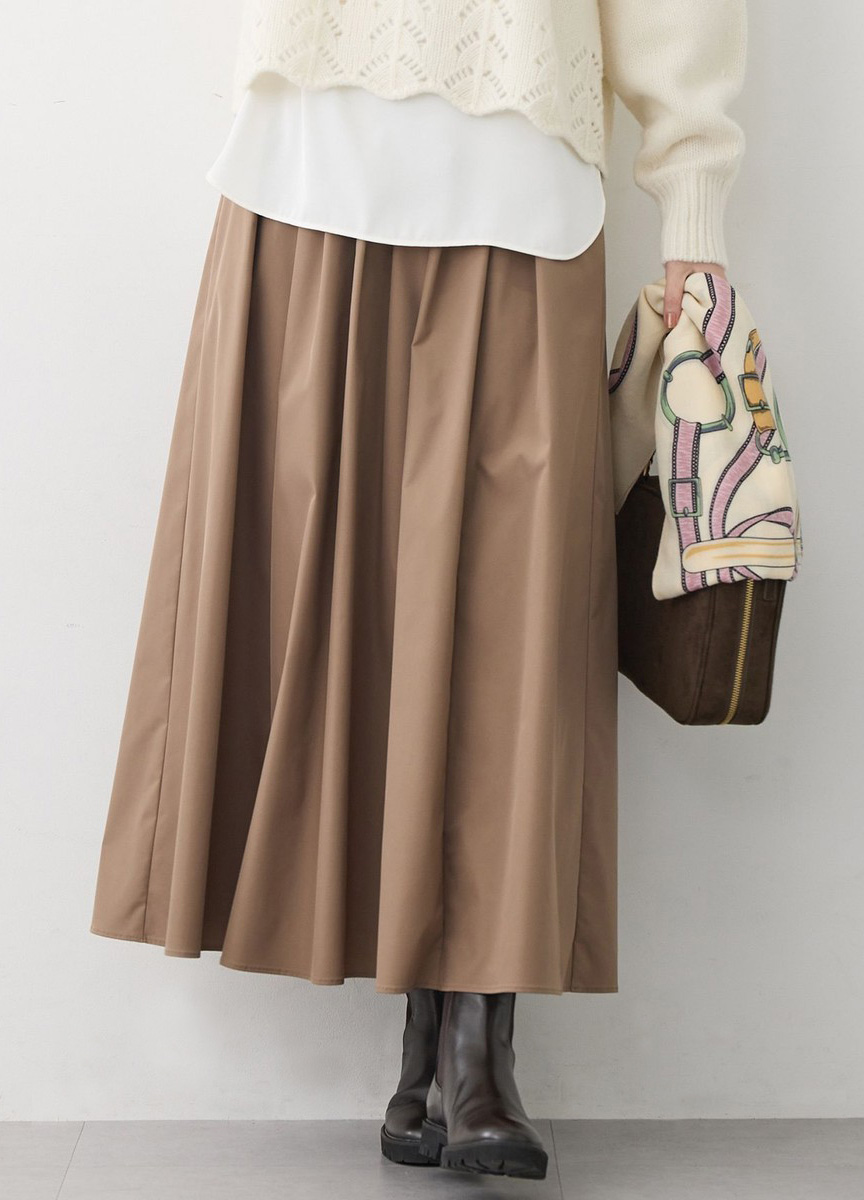 光澤感塔夫塔傘裙