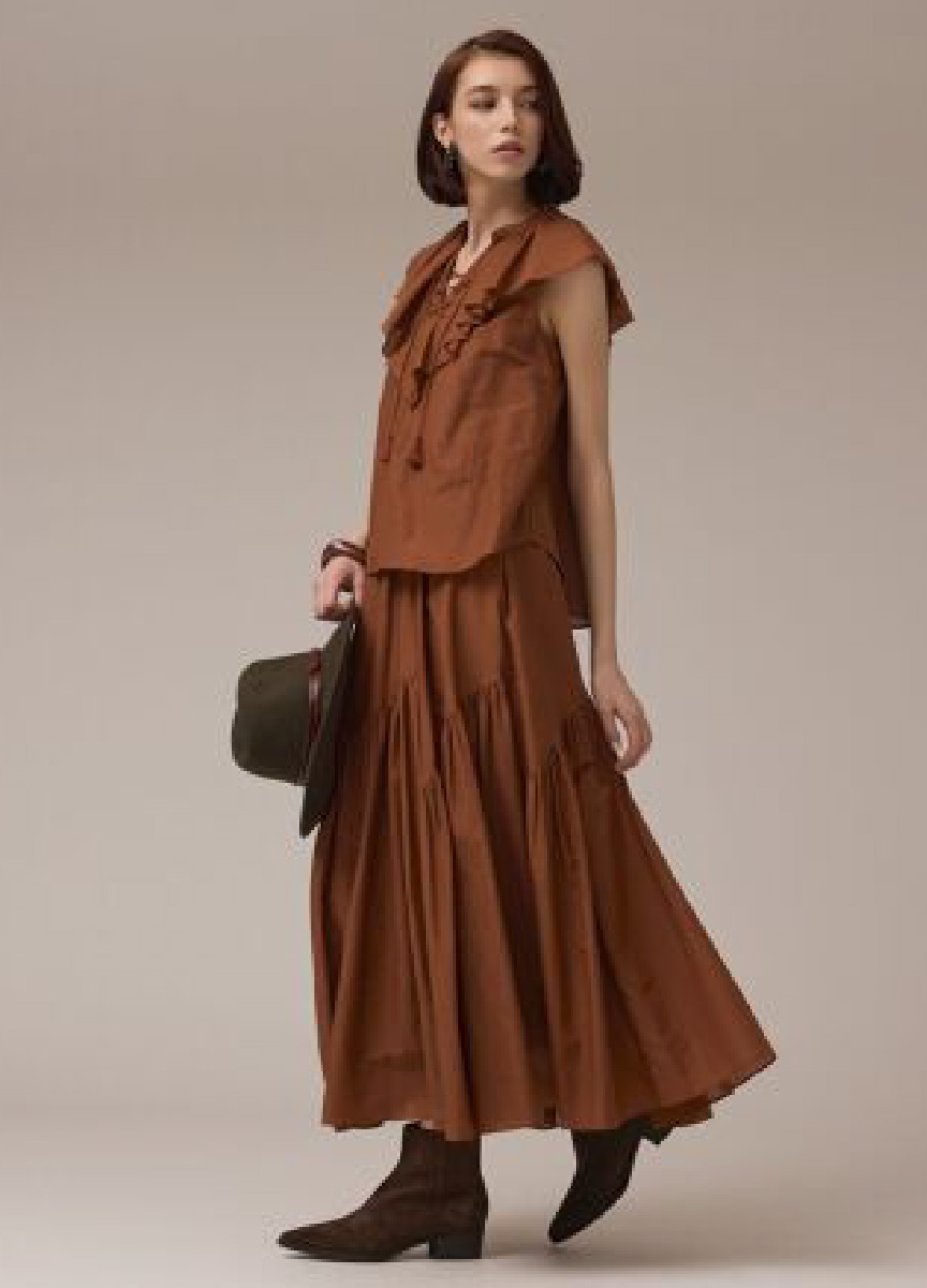 【預購商品】棉絲混紡荷葉領上衣