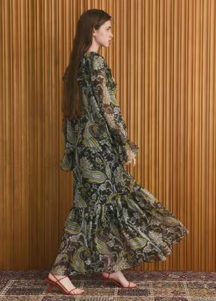 【預購商品】Class 輕薄金蔥變形蟲上衣