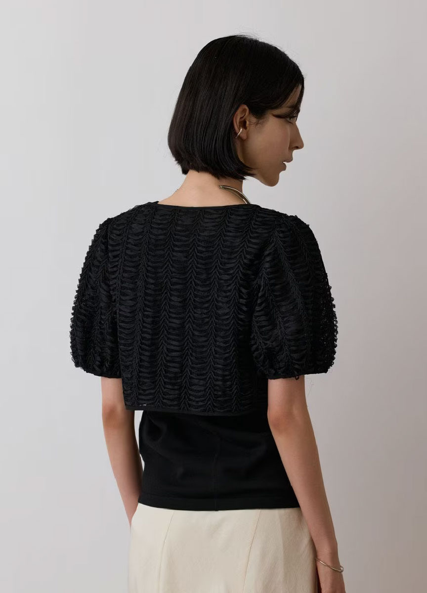 【預購商品】繫結貝殼刺繡短罩衫