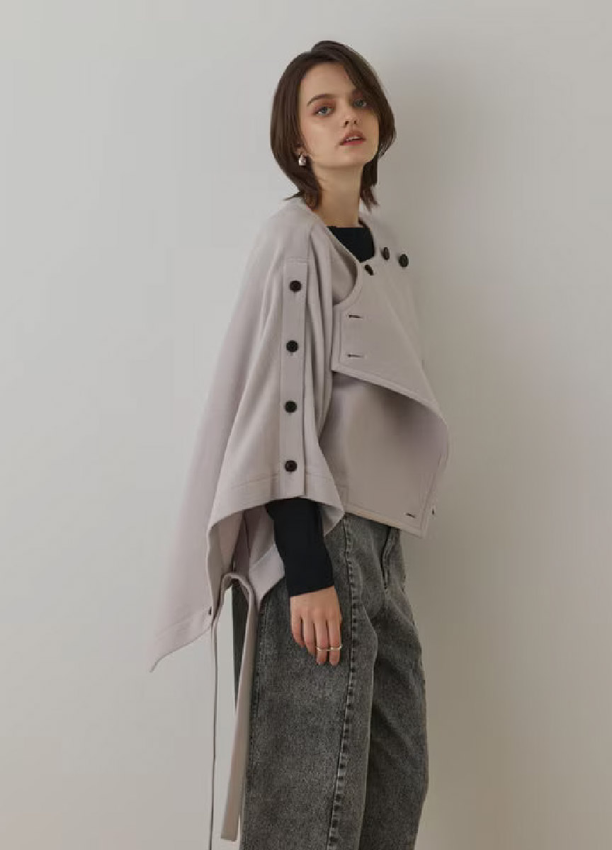 【預購商品】Diagram 不對稱羊毛斗篷