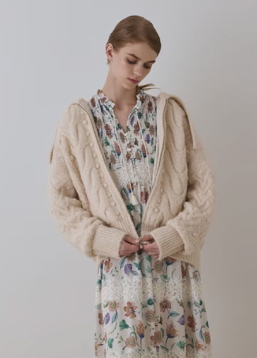 大翻領繭型針織外套