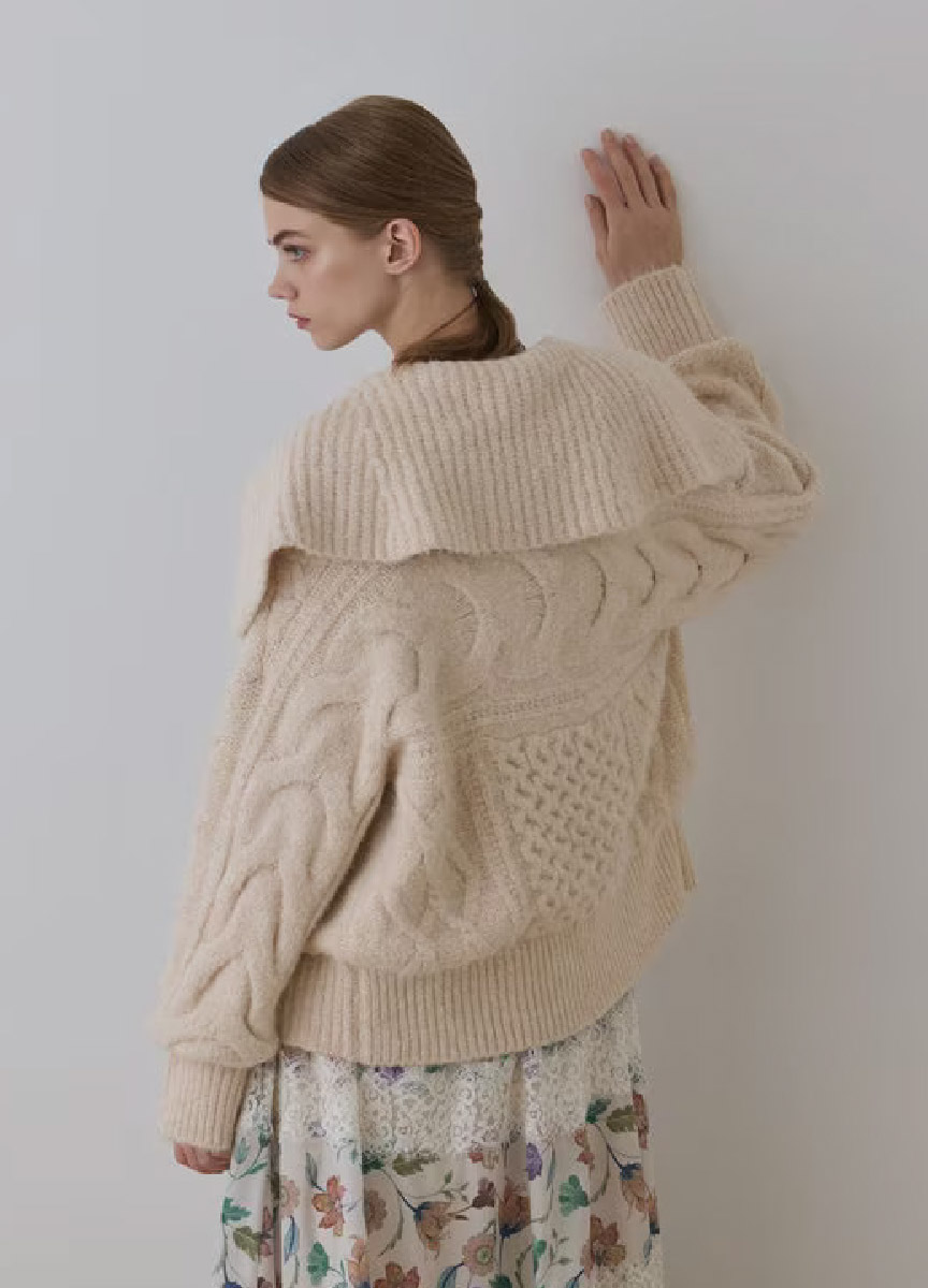 大翻領繭型針織外套