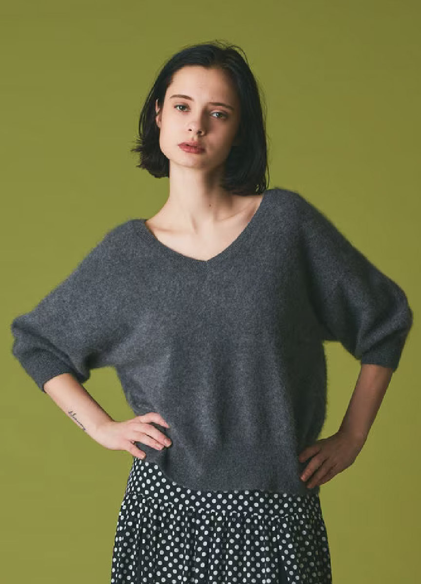 Class 喀什米爾蝙蝠袖上衣