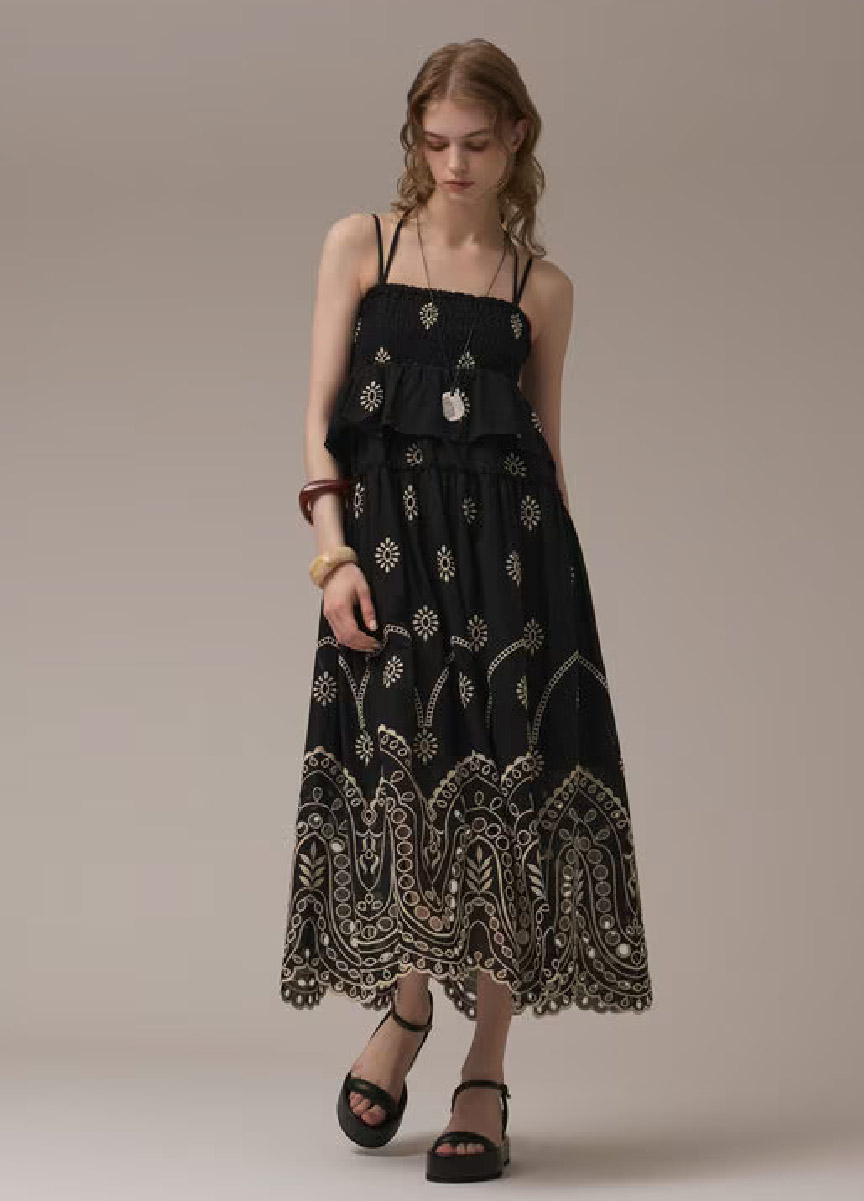 【預購商品】鏤空刺繡洋裝