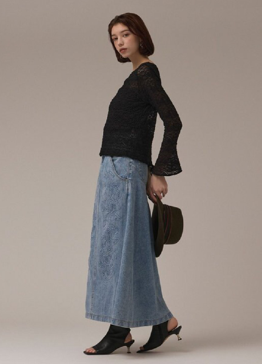 【預購商品】浮雕押花牛仔裙