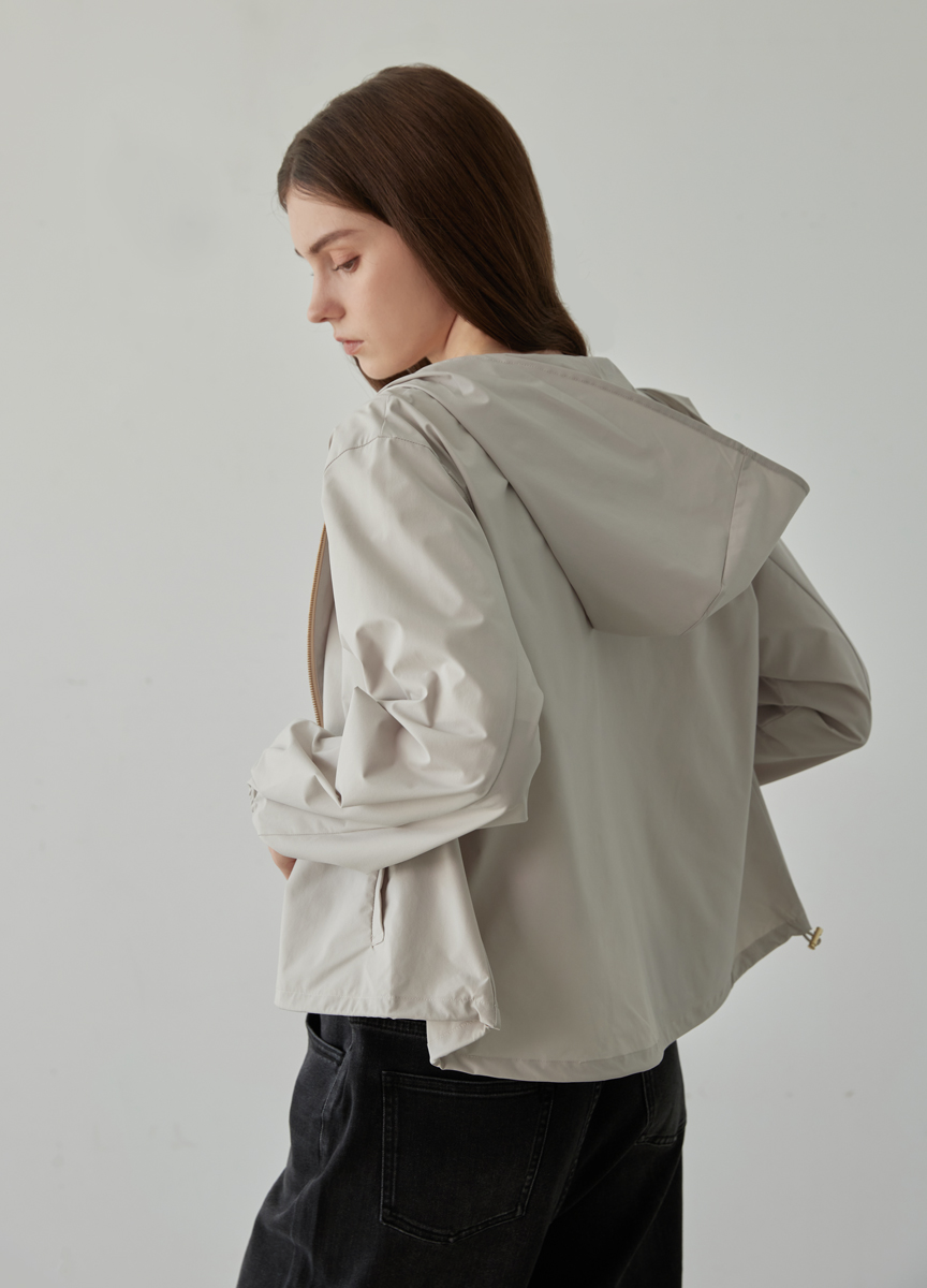 輕彈連帽機能夾克