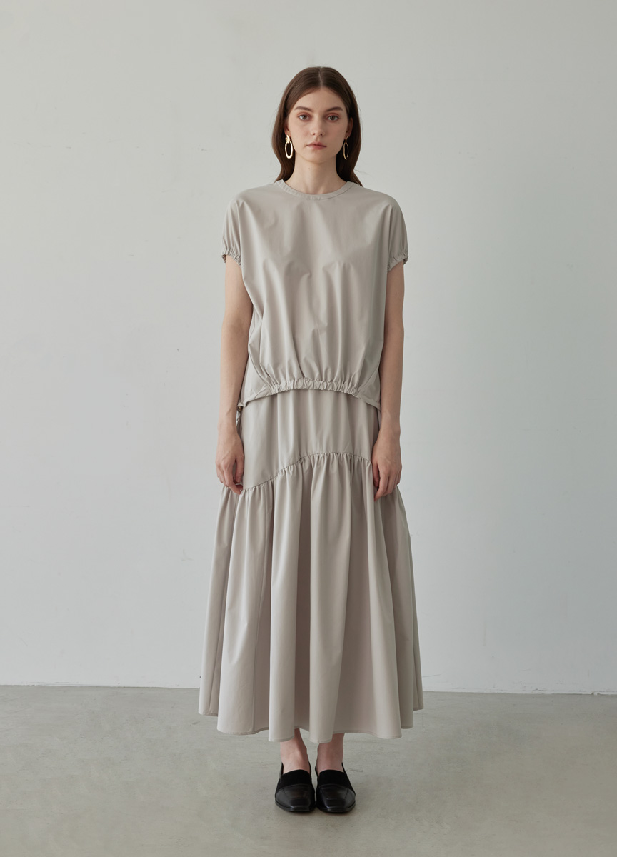 輕彈抽褶小包袖上衣