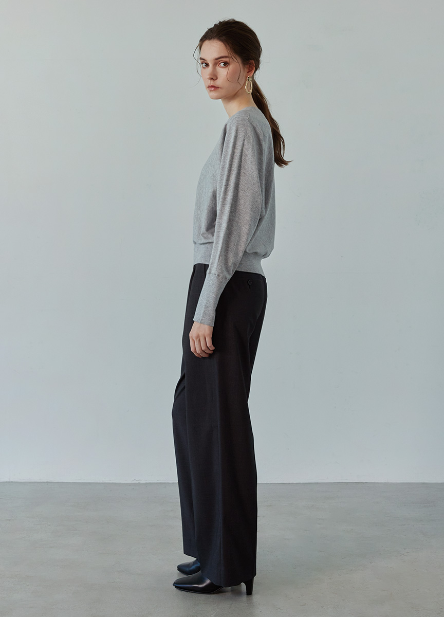 親膚短版針織長袖上衣 親膚短版針織長袖上衣