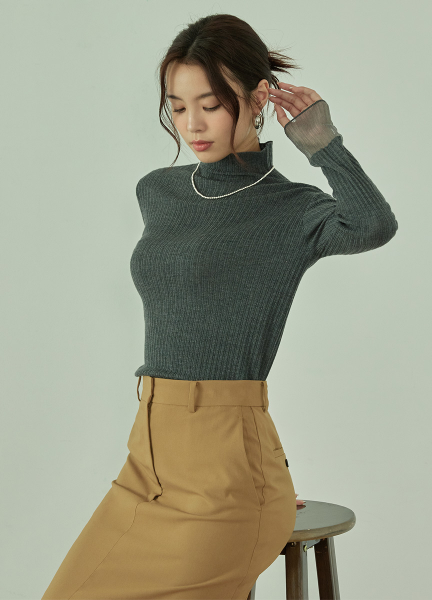 混毛袖口撞色高領針織上衣