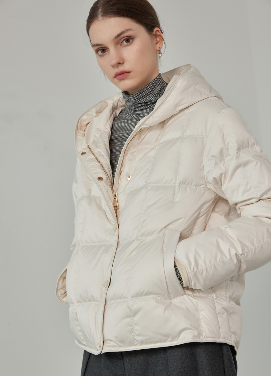 簡約連帽羽絨短大衣