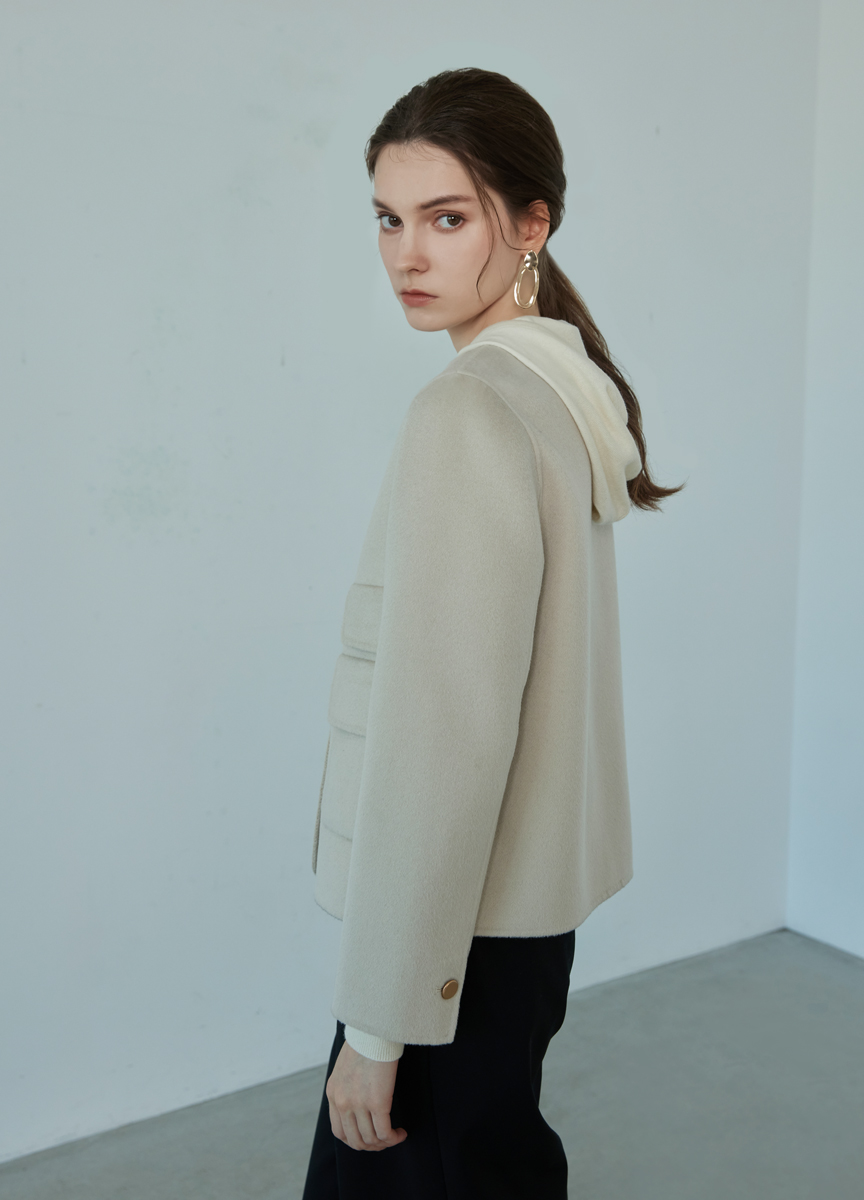 質感羊絨雙袋短版大衣