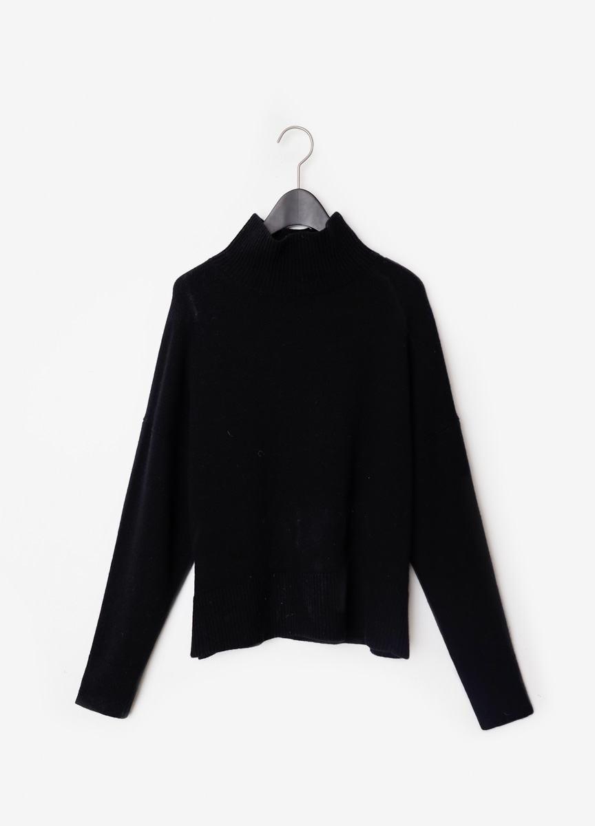 簡約亮彩高領純羊毛針織長袖