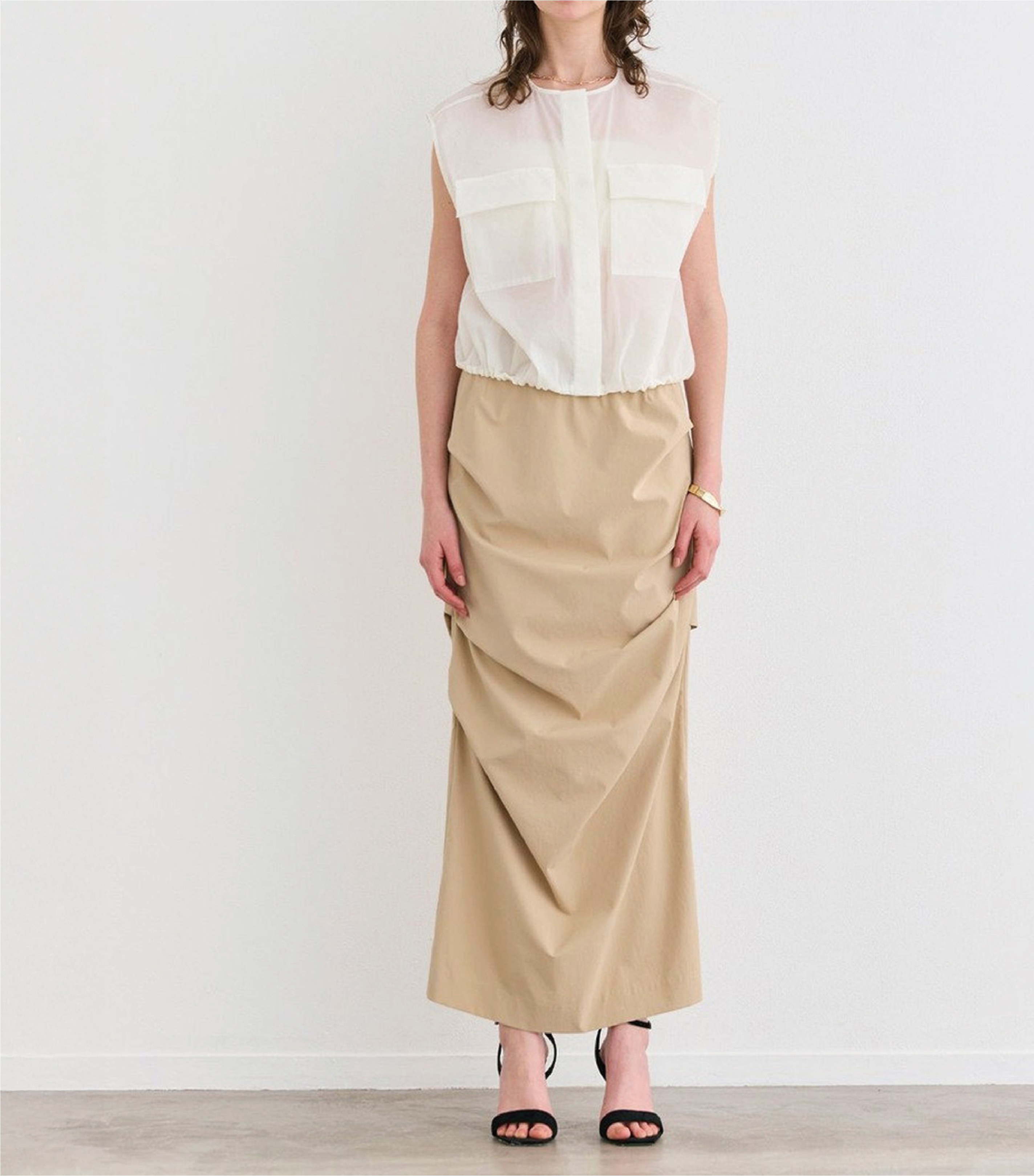 MODERN & CHIC